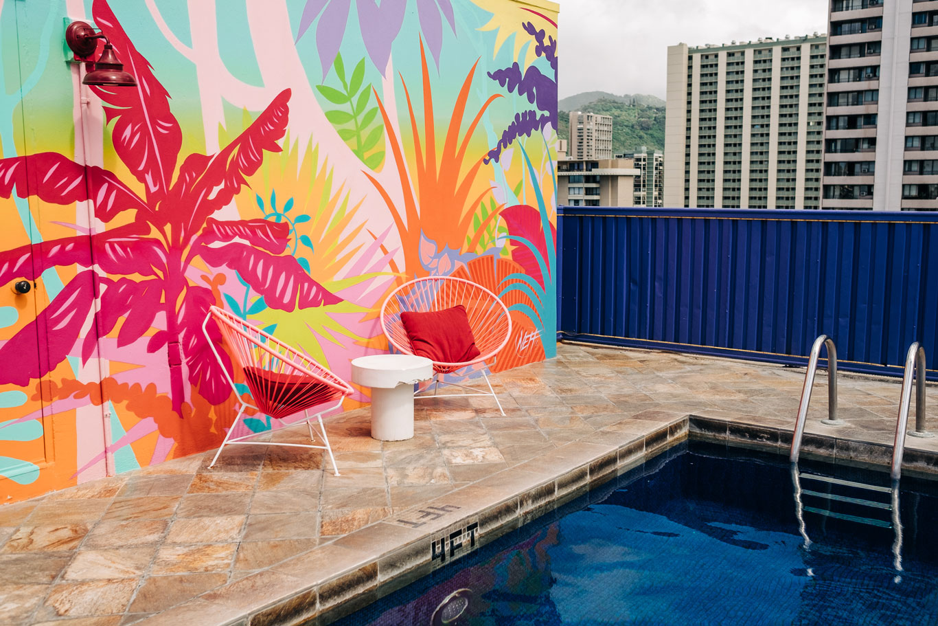 Say Aloha To Our Rooftop Pool! Shoreline Boutique Hotel Waikiki
